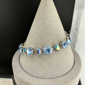 Vintage Weiss Bracelet Blue Aurora Borealis Rhinestone Silver Tone 7"‎